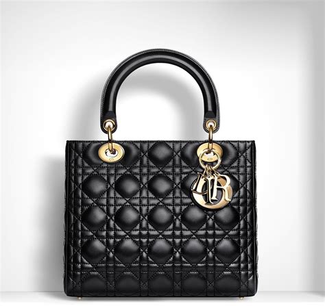 lady dior bay price in italy|Lady Dior medium size.